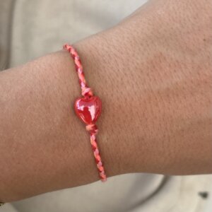 Armbandje | Porselein hartje goud